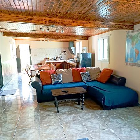 Chambre Privee 1 - Case Creole Le Mistral,Chez Kevin Сент-Андре Экстерьер фото
